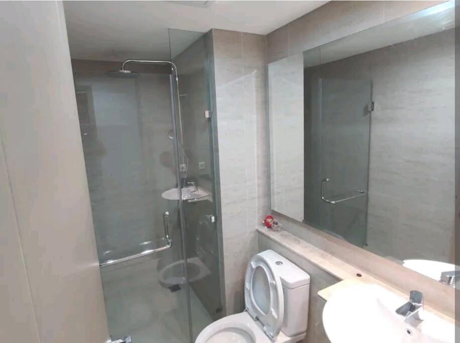 Pik Family 2 Bedroom, 5 Beds & Balcony View Appartement